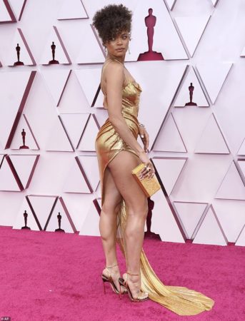 worst dressed actress in socars 2021