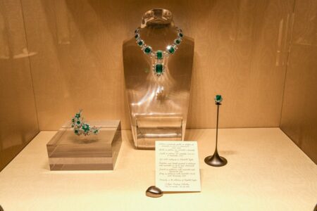 Elizabeth Taylors Bulgari jewels.